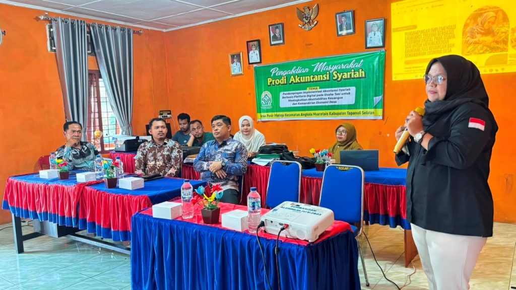 Prodi Akuntansi Syariah FEBI UIN SYAHADA Dampingi Usaha Tani Desa Pasir Matogu Terapkan Akuntansi Syariah Berbasis Digital
