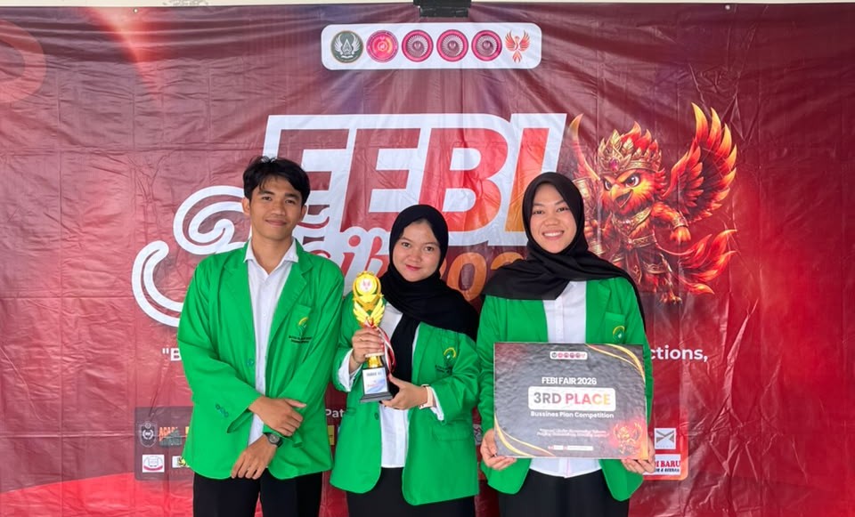 Tim Granola Rimba Tapsel FEBI UIN SYAHADA Raih Finalis 3 Business Plan Competition di Purwokerto